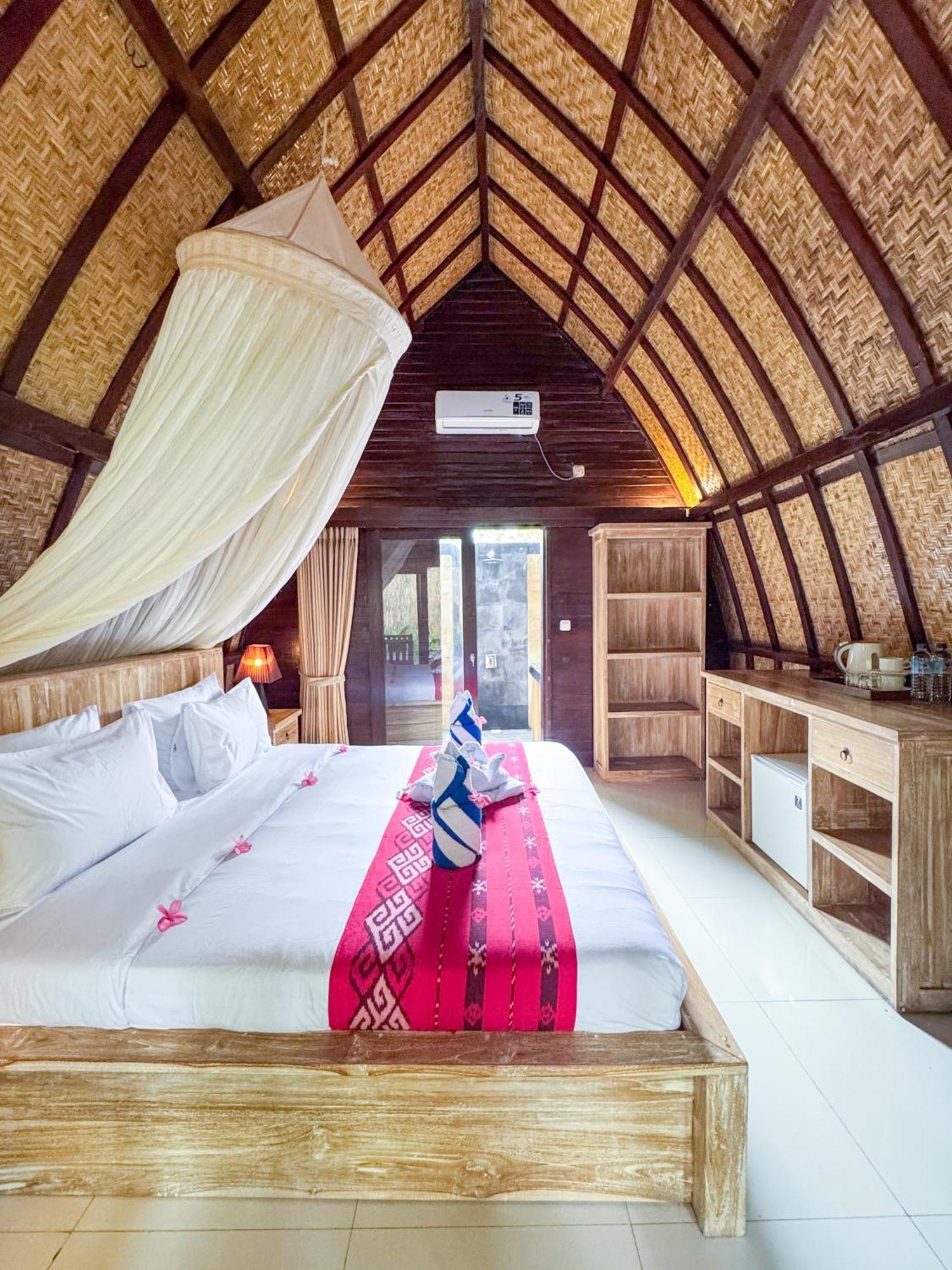 Villa Tahid Gili Air Exterior photo